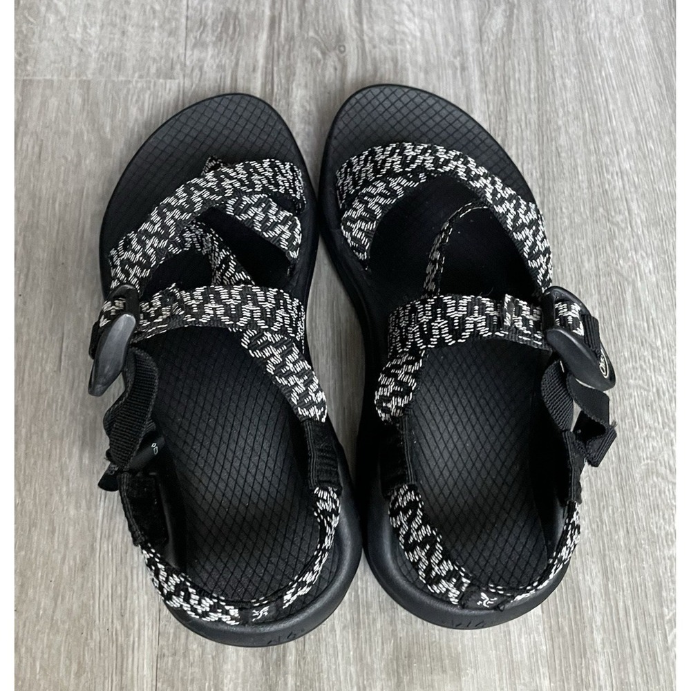 Chaco Z/1 Women's Size 6 Black & White Adjustable Sandals